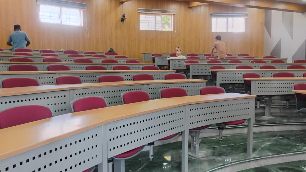 Curved Desk Installation